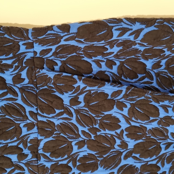 Closet London Blue floral wrap dress - Picture 2 of 5